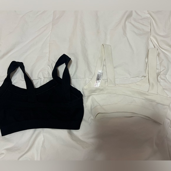 Urban Outfitters two sold out seamless bralettes - Picture 5 of 11